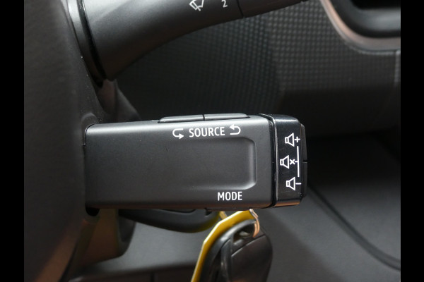 Renault Trafic 2.0 dCi 150PK T30 L2 RED EDTION LED/Camera/Apple Carplay