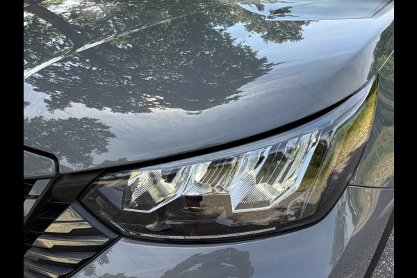 Peugeot 2008 1.2 PureTech 100 Allure, achteruitrijcamera, led verlichting, navigatie, luxe uitvoering!