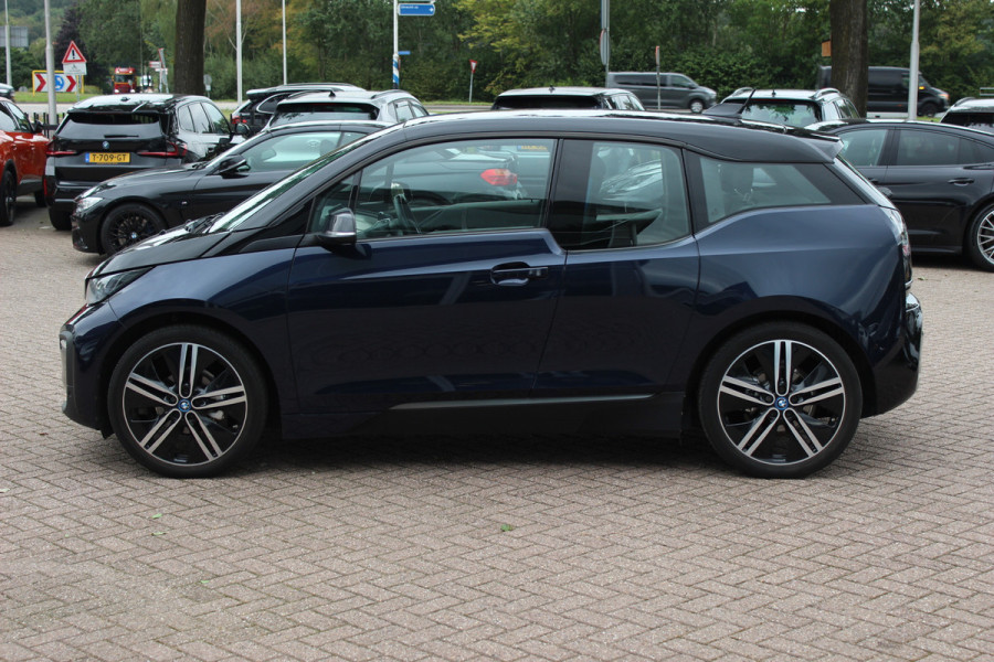 BMW i3 Executive Edition 120Ah 42 kWh / SoH 87,8% / Camera / Navigatie / 20'' / LED / Warmtepomp / Stoelverwarming / DAB / Cruise Control