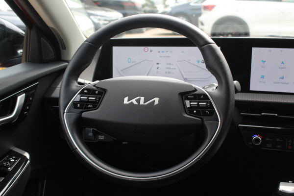 Kia Ev6 Plus AWD 77.4 kWh / SoH 90% / Trekhaak / Camera / V2L / Leder / CarPlay / 20'' / Keyless / Ventilatie+Verwarmd / Dodehoek / DAB / ACC / Warmtepomp