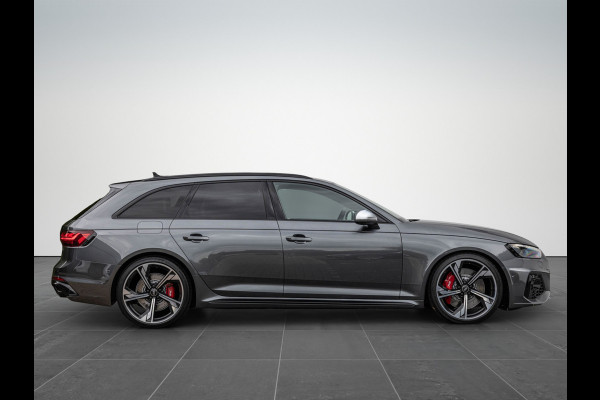 Audi RS4 Avant 2.9 TFSI 450pk Quattro Pano Dynamic B&O 20'' HuD Massage ACC