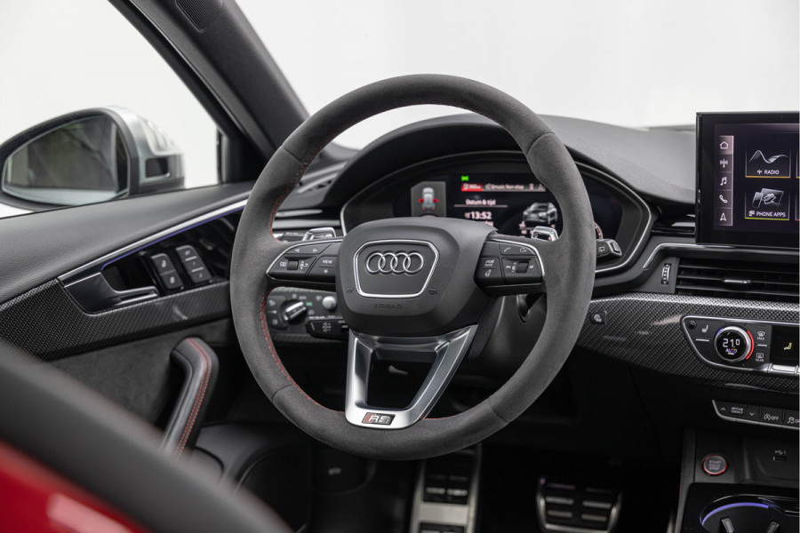 Audi RS4 Avant 2.9 TFSI 450pk Quattro Pano Dynamic B&O 20'' HuD Massage ACC