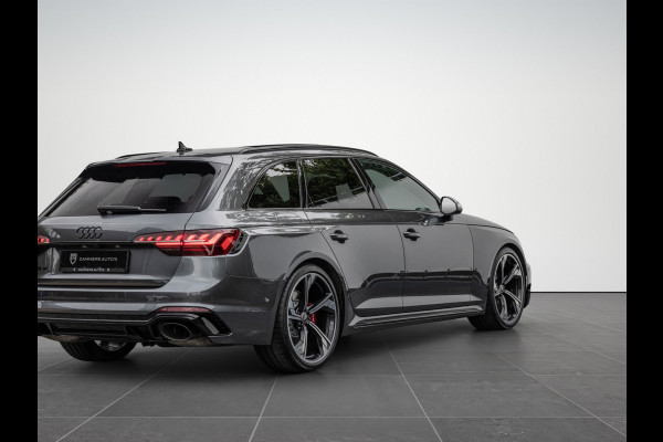 Audi RS4 Avant 2.9 TFSI 450pk Quattro Pano Dynamic B&O 20'' HuD Massage ACC
