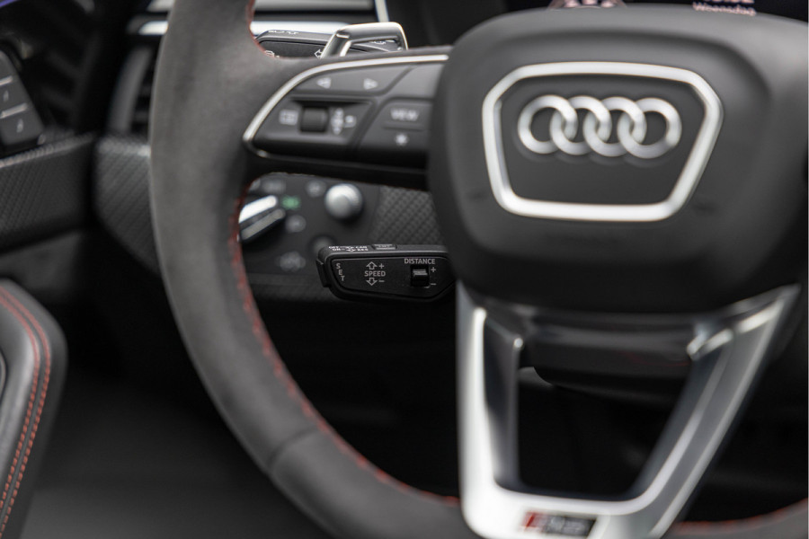 Audi RS4 Avant 2.9 TFSI 450pk Quattro Pano Dynamic B&O 20'' HuD Massage ACC
