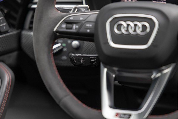 Audi RS4 Avant 2.9 TFSI 450pk Quattro Pano Dynamic B&O 20'' HuD Massage ACC