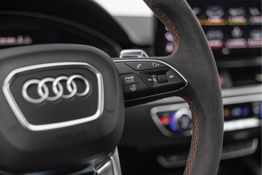 Audi RS4 Avant 2.9 TFSI 450pk Quattro Pano Dynamic B&O 20'' HuD Massage ACC