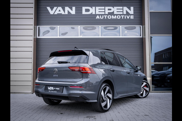 Volkswagen Golf 8.5 1.5 eHybrid GTE - Pano l HUD l 360cam l Dodehoek
