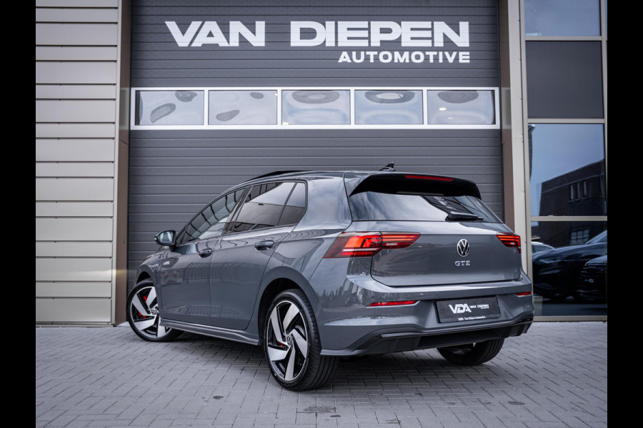 Volkswagen Golf 8.5 1.5 eHybrid GTE - Pano l HUD l 360cam l Dodehoek