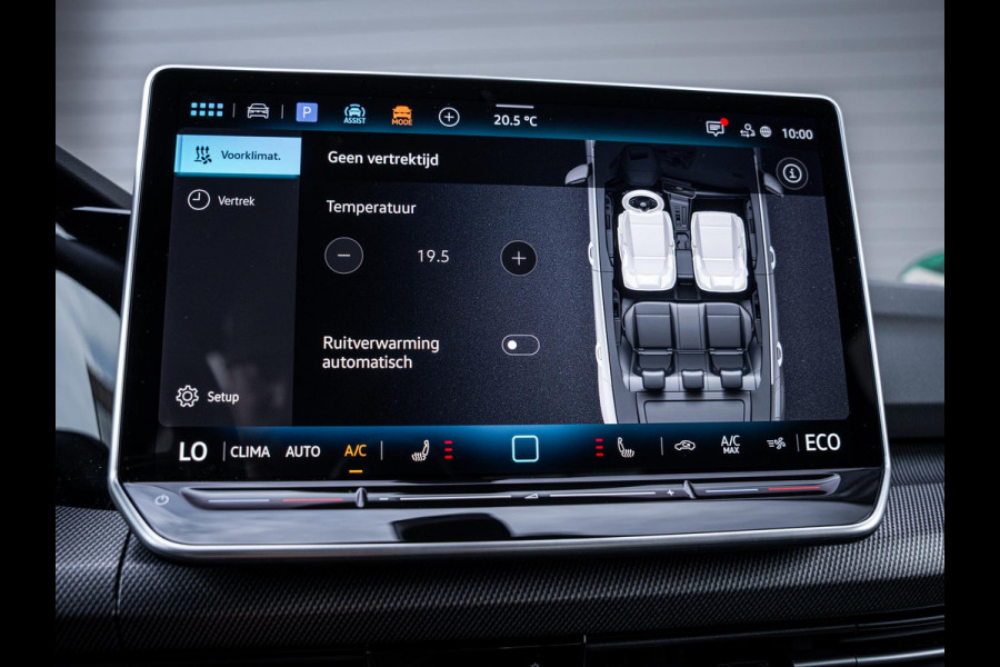 Volkswagen Golf 8.5 1.5 eHybrid GTE - Pano l HUD l 360cam l Dodehoek