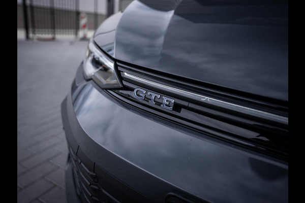 Volkswagen Golf 8.5 1.5 eHybrid GTE - Pano l HUD l 360cam l Dodehoek