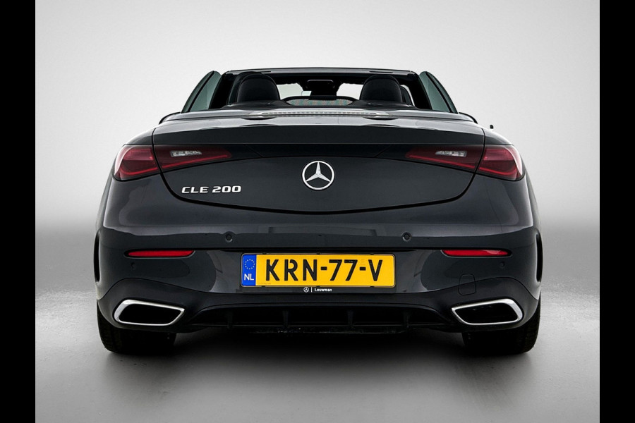 Mercedes-Benz CLE Cabriolet 200 AMG Line AMG Line | Night Pakket | 20 Inch AMG Velgen | Parkeerpakket inclusief achteruitrijcamera | Inclusief 24 maanden MB Certified garantie voor Europa.