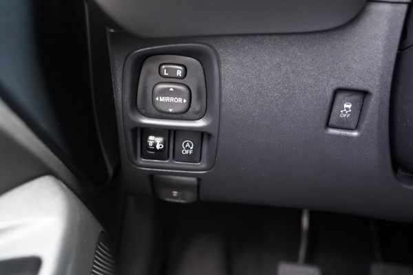 Peugeot 108 1.0 e-VTi Allure|Prijs rijklaar incl 12 mnd garantie|Navi Bluetooth Lmv