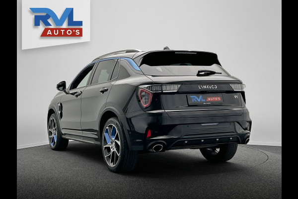 Lynk & Co 01 1.5 261PK Plug-in Hybrid *Origineel NL* Zwarte hemel 360 Camera Pano/dak Apple/Carplay Adaptive/Cruise