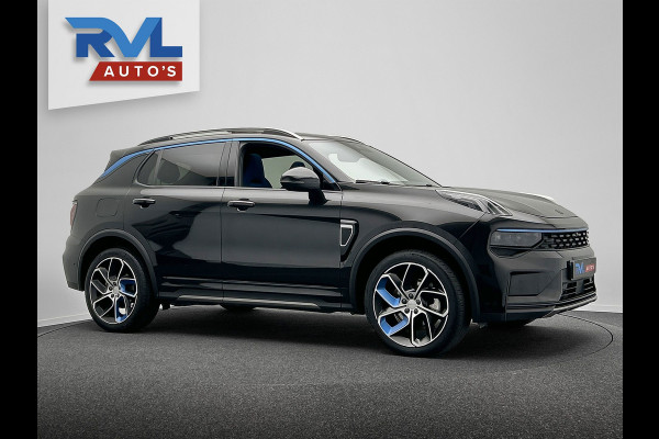 Lynk & Co 01 1.5 261PK Plug-in Hybrid *Origineel NL* Zwarte hemel 360 Camera Pano/dak Apple/Carplay Adaptive/Cruise