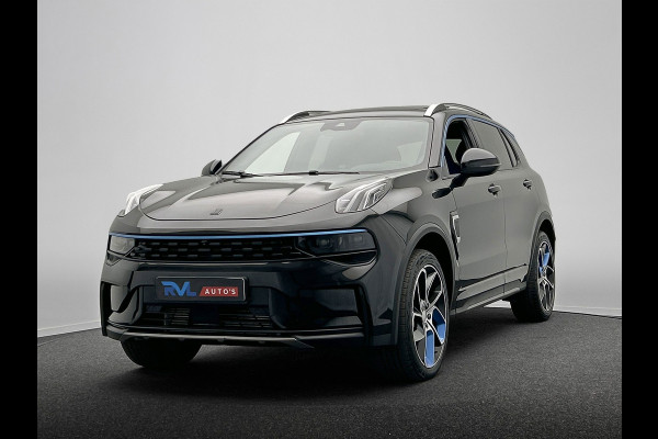 Lynk & Co 01 1.5 261PK Plug-in Hybrid *Origineel NL* Zwarte hemel 360 Camera Pano/dak Apple/Carplay Adaptive/Cruise