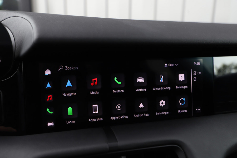 Porsche Taycan Cross Turismo 4 93kWh | 380PK | Panoramadak | Keyless-go | Sfeerverlichting | Bose audio | Matrix-led | 16-weg memory stoelen | 2022.