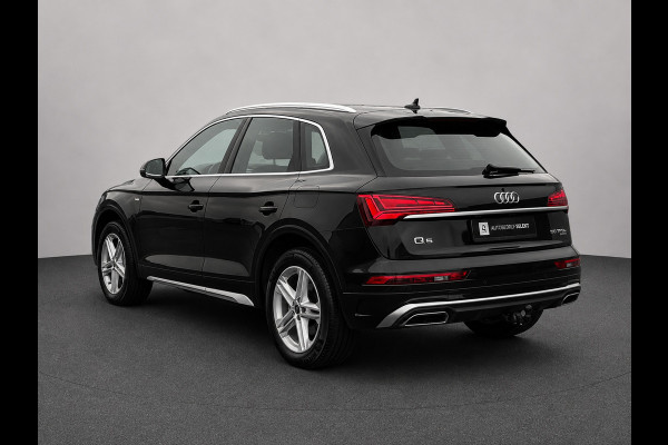 Audi Q5 50 TFSI e S-line | Trekhaak | Carplay | ACC | Stoelverwarming | Elektr. achterklep | DAB+ | LED