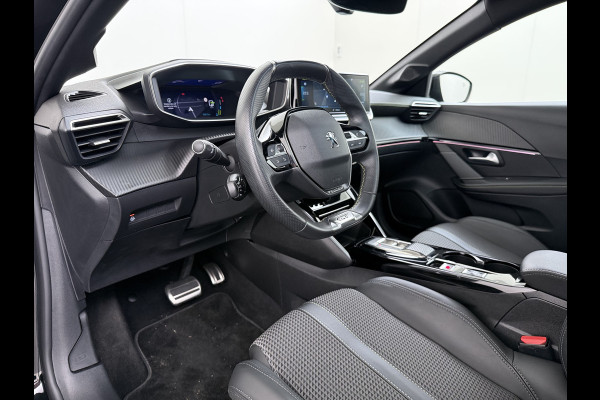 Peugeot e-208 EV GT350 SOH 98% Panoramadak Virtual Cockpit 360°Camera Keyless 3D-Navi Ecc Apple Carplay Android Auto Pdc Sensor dodehoek Regen-Lichtsensor Cruise Control Lmv Privacy Glas Isofix Led DAB Bluetooth 1e Eigenaar Dealeronderhouden Origineel Nederlandse Auto