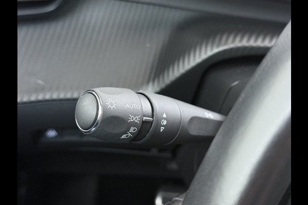 Peugeot e-208 EV GT350 SOH 98% Panoramadak Virtual Cockpit 360°Camera Keyless 3D-Navi Ecc Apple Carplay Android Auto Pdc Sensor dodehoek Regen-Lichtsensor Cruise Control Lmv Privacy Glas Isofix Led DAB Bluetooth 1e Eigenaar Dealeronderhouden Origineel Nederlandse Auto