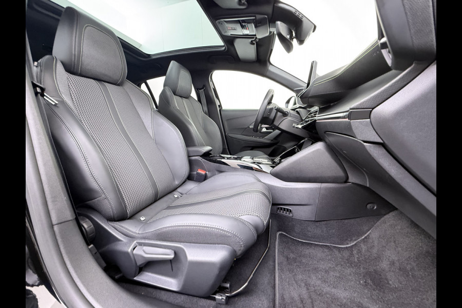Peugeot e-208 EV GT350 SOH 98% Panoramadak Virtual Cockpit 360°Camera Keyless 3D-Navi Ecc Apple Carplay Android Auto Pdc Sensor dodehoek Regen-Lichtsensor Cruise Control Lmv Privacy Glas Isofix Led DAB Bluetooth 1e Eigenaar Dealeronderhouden Origineel Nederlandse Auto