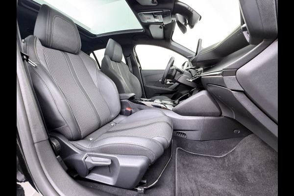 Peugeot e-208 EV GT350 SOH 98% Panoramadak Virtual Cockpit 360°Camera Keyless 3D-Navi Ecc Apple Carplay Android Auto Pdc Sensor dodehoek Regen-Lichtsensor Cruise Control Lmv Privacy Glas Isofix Led DAB Bluetooth 1e Eigenaar Dealeronderhouden Origineel Nederlandse Auto