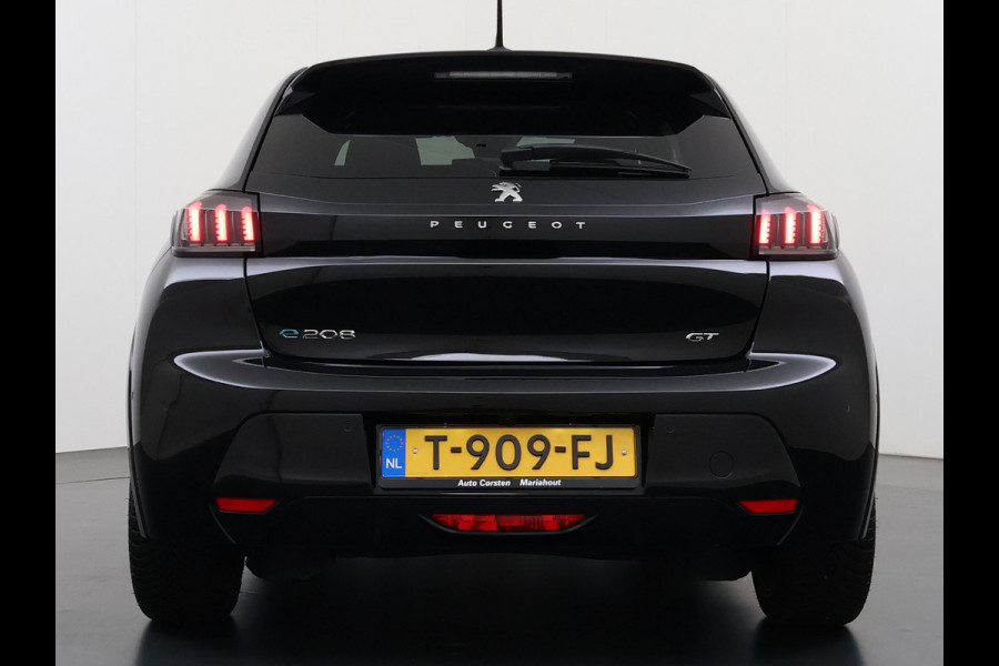 Peugeot e-208 EV GT350 SOH 98% Panoramadak Virtual Cockpit 360°Camera Keyless 3D-Navi Ecc Apple Carplay Android Auto Pdc Sensor dodehoek Regen-Lichtsensor Cruise Control Lmv Privacy Glas Isofix Led DAB Bluetooth 1e Eigenaar Dealeronderhouden Origineel Nederlandse Auto