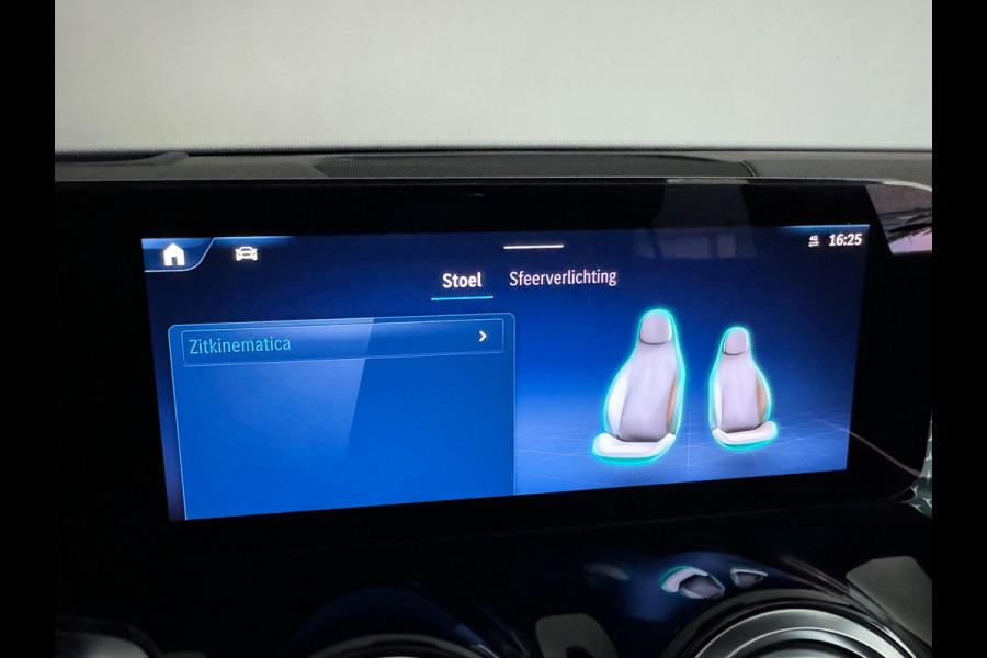 Mercedes-Benz Glb 180 Star Edition AMG Line Plus Pano|Sfeer|Blindspot|360 Camera