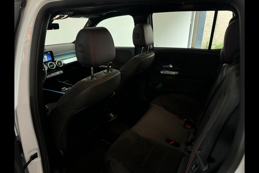 Mercedes-Benz Glb 180 Star Edition AMG Line Plus Pano|Sfeer|Blindspot|360 Camera