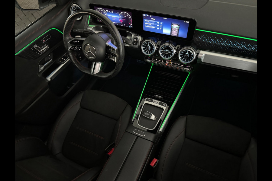 Mercedes-Benz Glb 180 Star Edition AMG Line Plus Pano|Sfeer|Blindspot|360 Camera