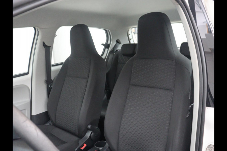 Seat Mii 1.0 Style Intense | 5-deurs | Airco | Bluetooth | Park assist | 14" velgen | NAP 151.830km.