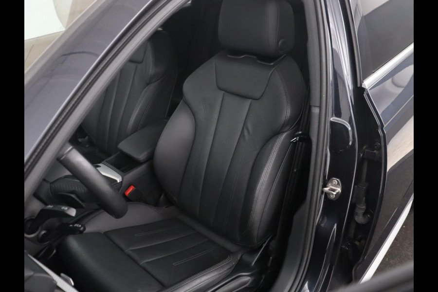 Audi A4 Allroad Quattro 2.0 TFSI MHEV Edition Allroad Quattro | Panoramadak | Leder | Trekhaak | Virtual Dashboard | Camera | Climate control | Stoelverwarming | Full LED | Cruise control |