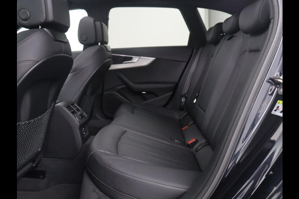 Audi A4 Allroad Quattro 2.0 TFSI MHEV Edition Allroad Quattro | Panoramadak | Leder | Trekhaak | Virtual Dashboard | Camera | Climate control | Stoelverwarming | Full LED | Cruise control |