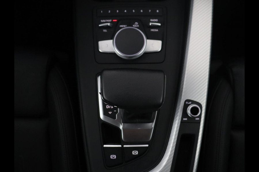 Audi A4 Allroad Quattro 2.0 TFSI MHEV Edition Allroad Quattro | Panoramadak | Leder | Trekhaak | Virtual Dashboard | Camera | Climate control | Stoelverwarming | Full LED | Cruise control |