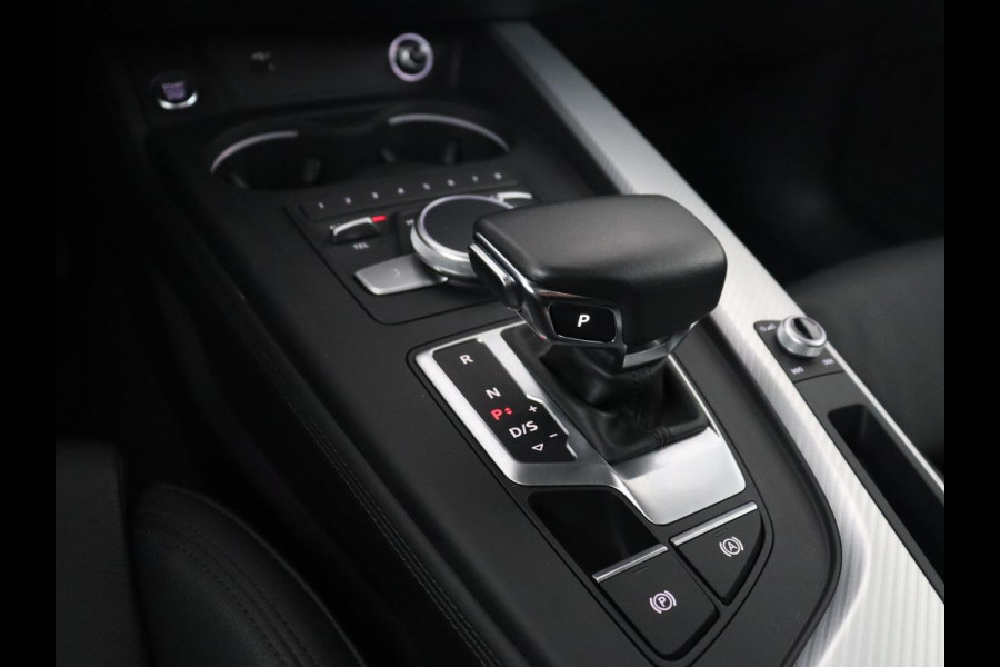 Audi A4 Allroad Quattro 2.0 TFSI MHEV Edition Allroad Quattro | Panoramadak | Leder | Trekhaak | Virtual Dashboard | Camera | Climate control | Stoelverwarming | Full LED | Cruise control |