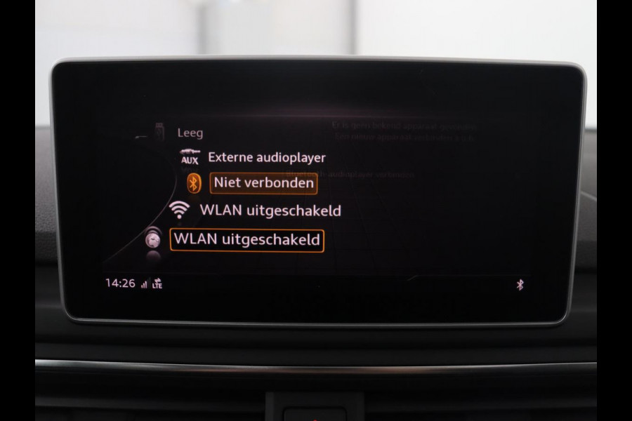 Audi A4 Allroad Quattro 2.0 TFSI MHEV Edition Allroad Quattro | Panoramadak | Leder | Trekhaak | Virtual Dashboard | Camera | Climate control | Stoelverwarming | Full LED | Cruise control |