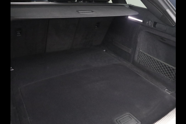 Audi A4 Allroad Quattro 2.0 TFSI MHEV Edition Allroad Quattro | Panoramadak | Leder | Trekhaak | Virtual Dashboard | Camera | Climate control | Stoelverwarming | Full LED | Cruise control |
