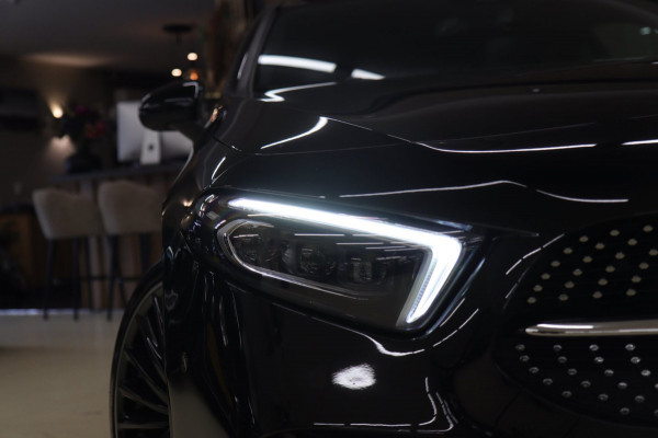 Mercedes-Benz A-Klasse 200 AMG /PANO/MEMORY/KEYLESS/SFEER/CAMERA/BOMVOL