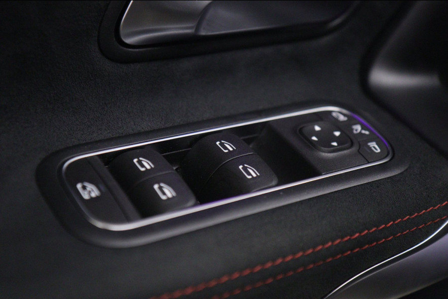 Mercedes-Benz A-Klasse 200 AMG /PANO/MEMORY/KEYLESS/SFEER/CAMERA/BOMVOL