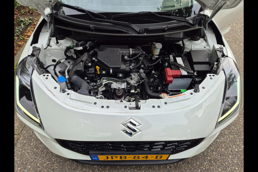 Suzuki Swift 1.2 Comfort Smart Hybrid CarPlay Adaptieve Cruise Control Dodehoekdetectie Fabrieksgarantie NL NAP