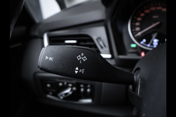 BMW 2 Serie Active Tourer 225xe iPerformance Sport (NAVI,PDC,CLIMATE,CRUISE,LED,ELEKTRISCH PAKKET,SPORTSTOELEN,LM VELGEN)