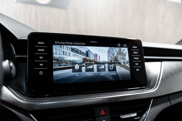 Škoda Kamiq 1.0 TSI DSG Monte Carlo Led Camera