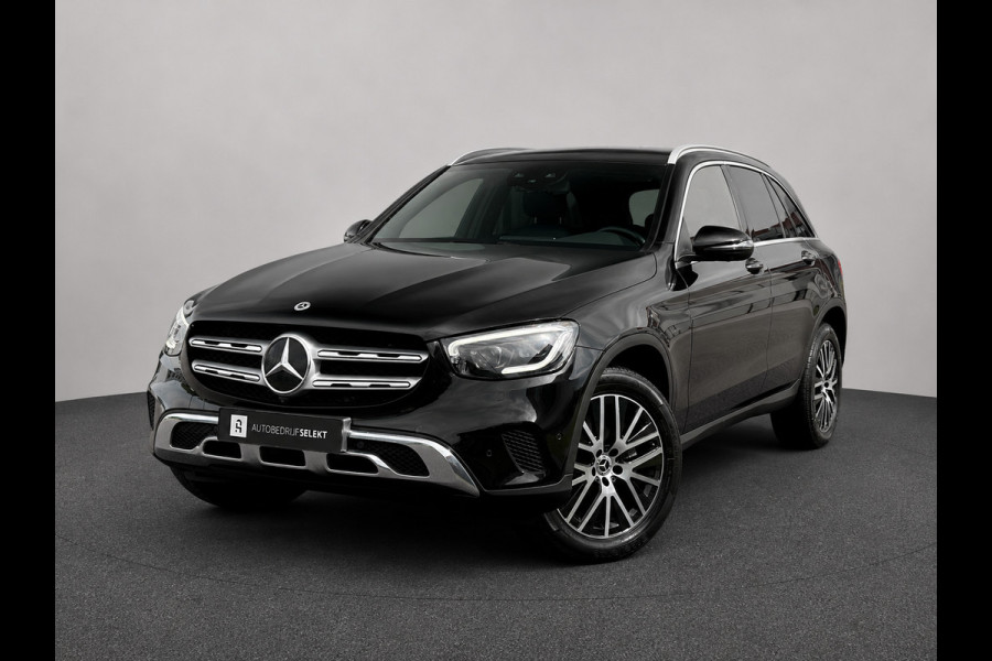 Mercedes-Benz GLC 300e 4MATIC AMG | Multibeam | Virtual | 360 | Sfeerverlichting | Dealer onderhouden | Dodehoek