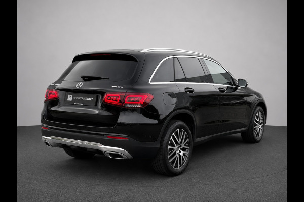 Mercedes-Benz GLC 300e 4MATIC AMG | Multibeam | Virtual | 360 | Sfeerverlichting | Dealer onderhouden | Dodehoek
