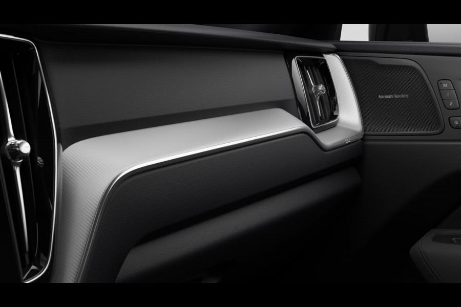 Volvo XC60 2.0 T8 Plug-in hybrid AWD Plus Black Ed. | Pano | H/K Sound | Premium Pack | Nieuw | BTW