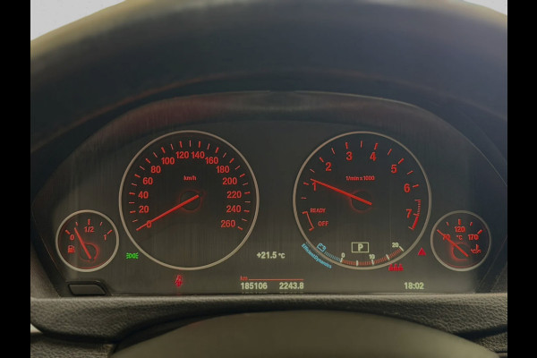 BMW 3 Serie Touring 318i Edition Sport High Executive(Goed OndH, Panoramadak, Trekhaak, StoelV, Navi, Climate Con, Cruise Con,Etc)