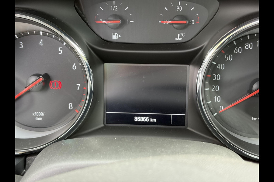 Opel Astra Sports Tourer 1.2 Business Executive ✓1e Eigenaar✓146pk✓Camera✓Trekhaak✓Carplay✓Airco✓Cruise✓Pdc V+A✓Lm velgen✓Comfortstoelen✓6 Bak✓N.A.P✓Nieuwe Apk bij Aflevering