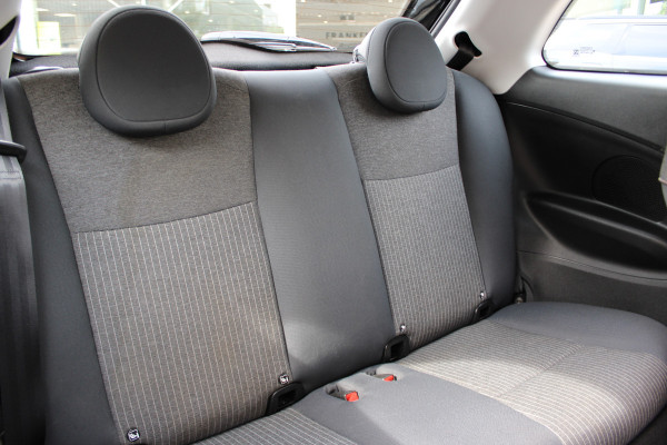 Fiat 500 Icon 42 kWh | Navigatie | Stoelverwarming | Parkeersensoren achter