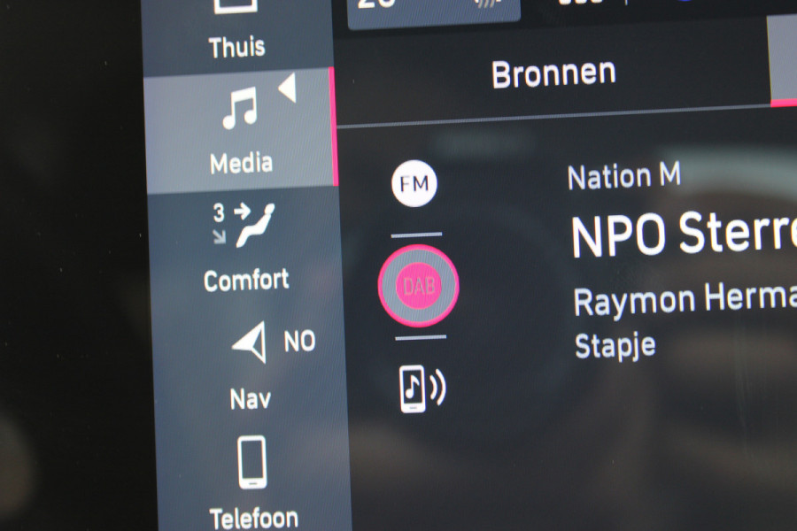Fiat 500 Icon 42 kWh | Navigatie | Stoelverwarming | Parkeersensoren achter