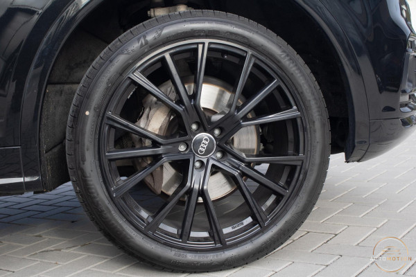 Audi Q5 50 TFSIe quattro S edition PANO CAMERA ELEKTRISCHE STOELEN KEYLESS