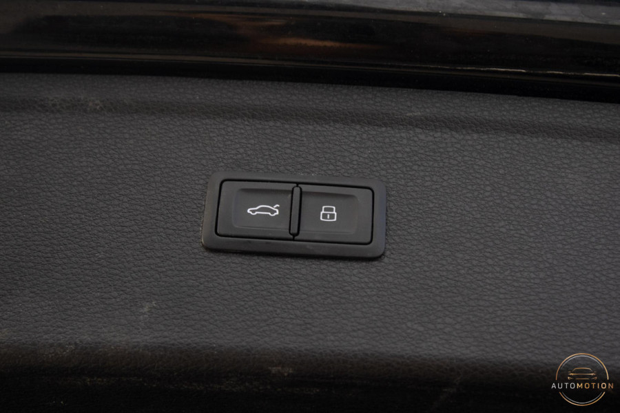 Audi Q5 50 TFSIe quattro S edition PANO CAMERA ELEKTRISCHE STOELEN KEYLESS